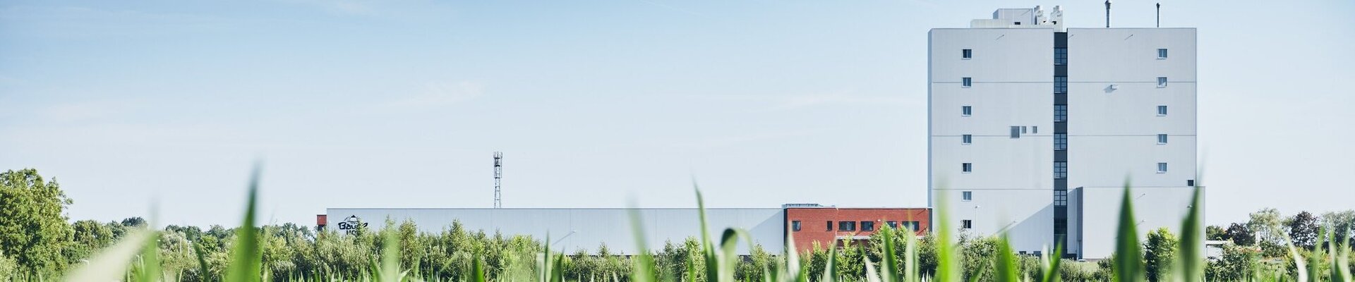 Außenaufnahme des Gebäudes der Bauck Mühle